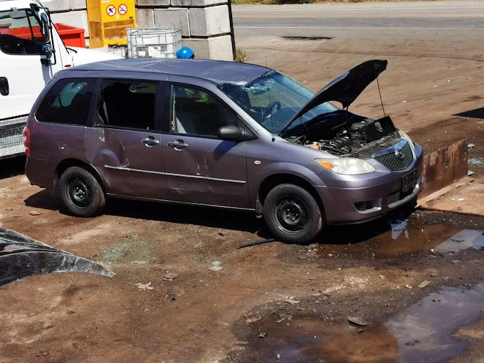 Junk vehicle removal service in Mission BC